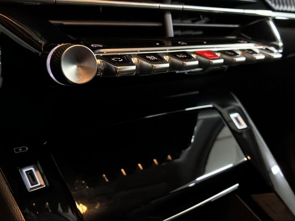 Peugeot 208 Allure Gasolina 100 S&S 6 Vel. MAN - Foto 1320