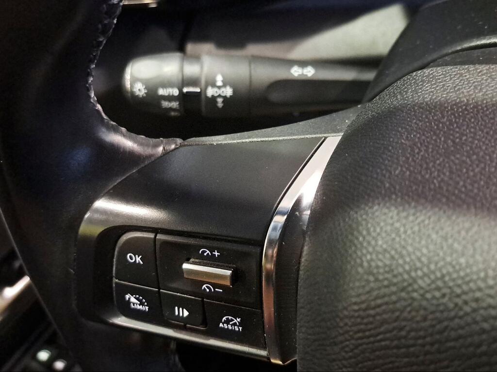 Citroën C4 PureTech 130 S&S 6v Shine - Foto 836