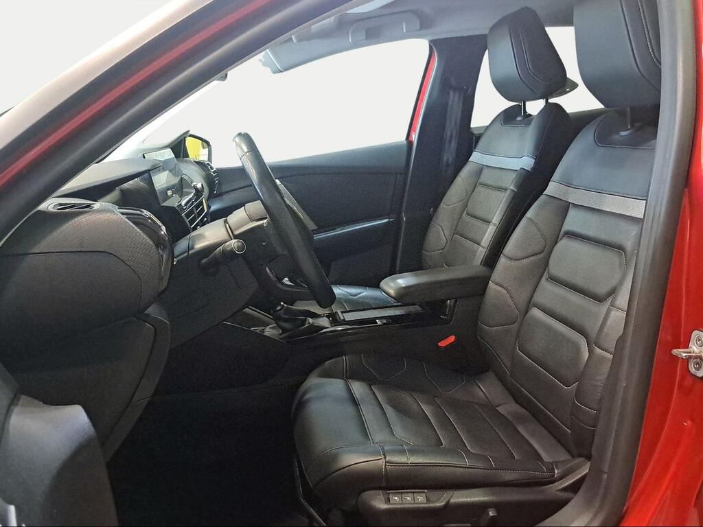Citroën C4 PureTech 130 S&S 6v Shine - Foto 822