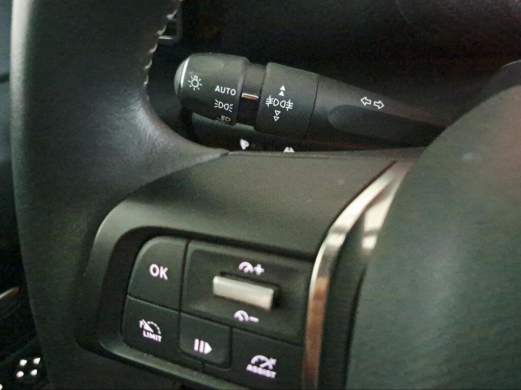 Citroën C4 PureTech 130 S&S 6v Feel Pack - Foto 132