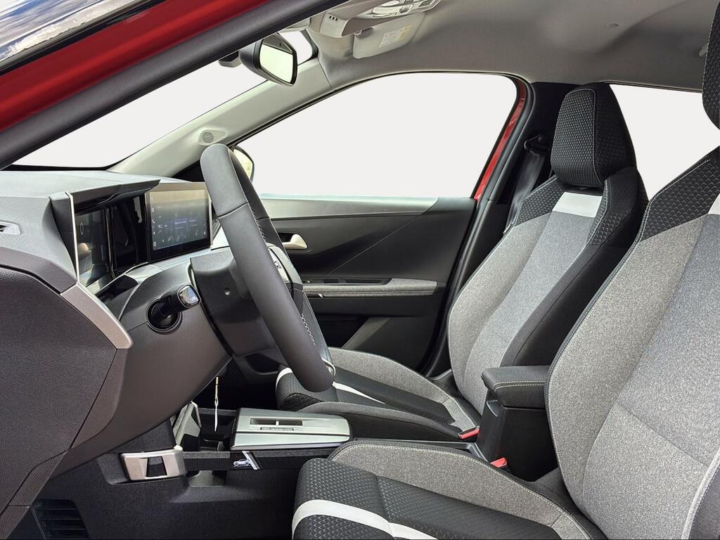 Opel Frontera 1.2T XHT Hybrid eDCT6 107kW GS - Foto 98