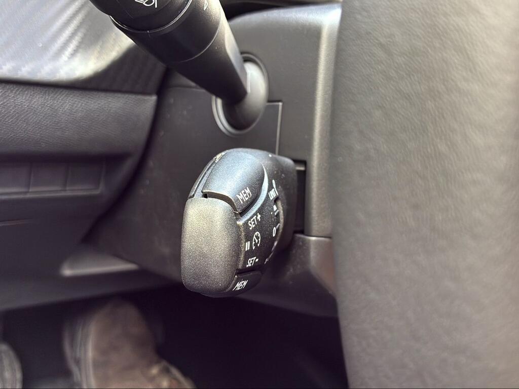 Peugeot 208 Style Gasolina 100 S&S 6 Vel MAN - Foto 939
