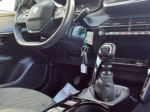 Peugeot 208 Allure Puretech 100 CV  6Vel. MAN