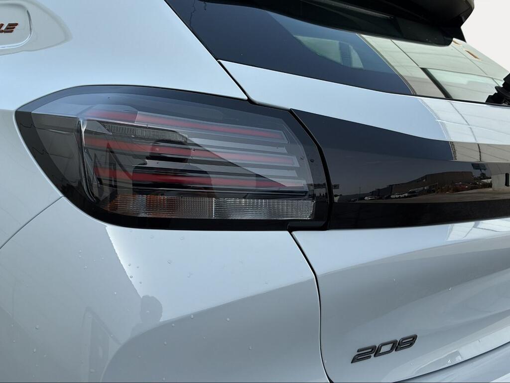 Peugeot 208 Style Gasolina 100 S&S 6 Vel MAN - Foto 935