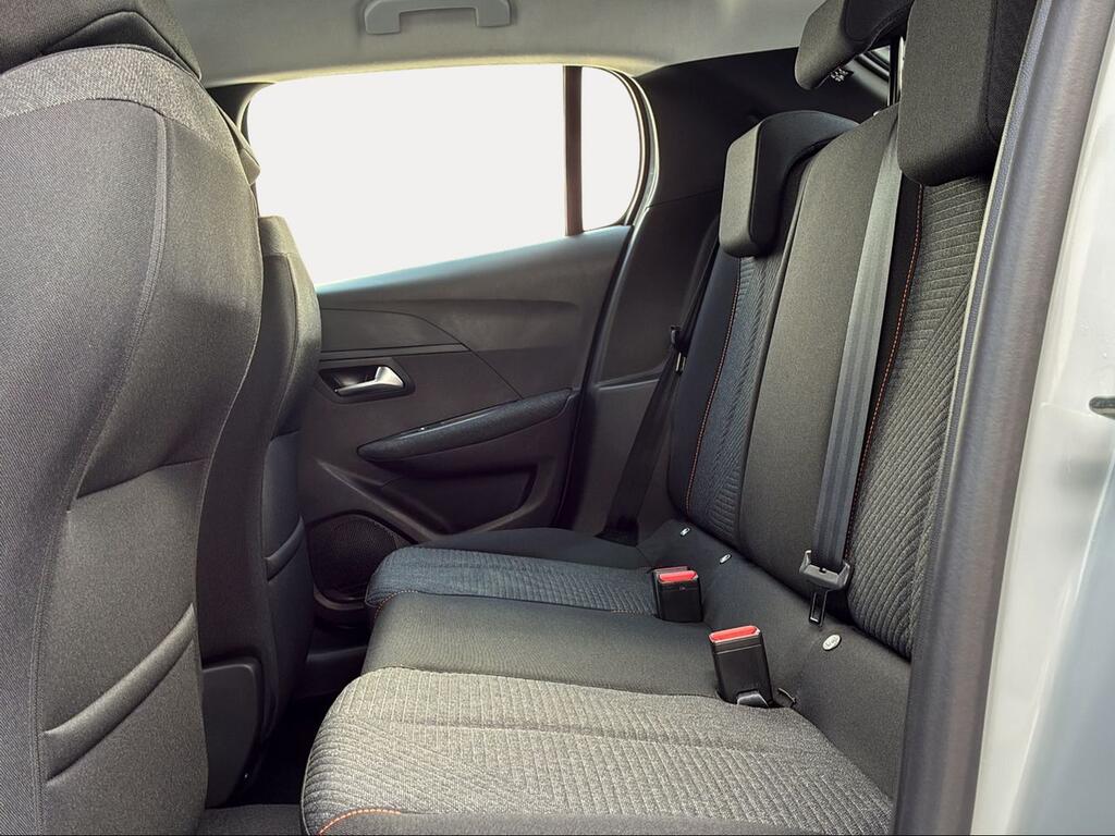 Peugeot 208 Style Gasolina 100 S&S 6 Vel MAN - Foto 925