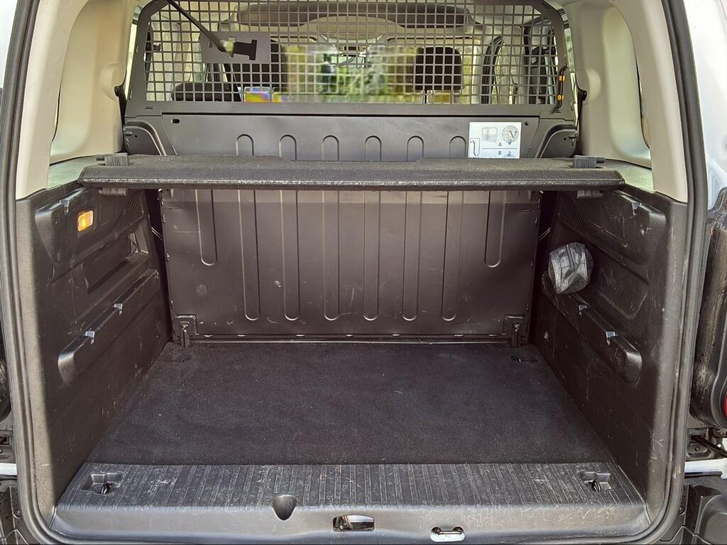 Peugeot Rifter Active Pack Business Standard BHDi 100 S&S Manual 6 Vel - Foto 1121