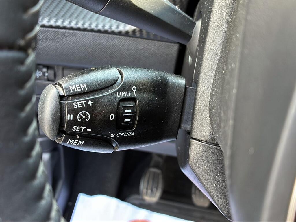 Peugeot 2008 Active Pack Puretech 100 S&S 6 Vel. MAN - Foto 134