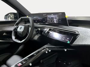 Peugeot e-3008 GT Eléctrico 210 (157 kW)