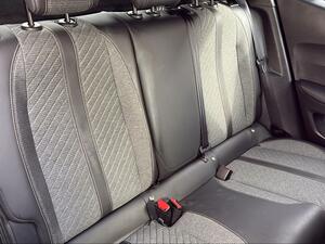 Peugeot 2008 Allure Puretech 100 S&S 6 Vel. MAN