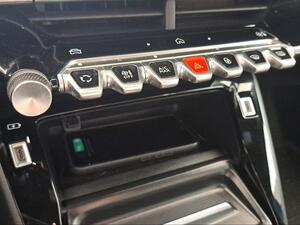 Peugeot 2008 N2008 Allure Hybrid 145 eDCS6