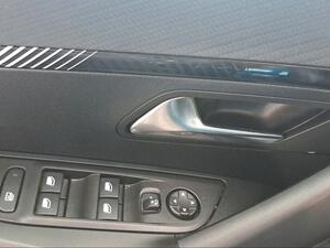 Peugeot 2008 N2008 Allure Hybrid 145 eDCS6