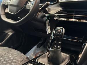 Peugeot 208 Allure Gasolina 100 S&S 6 Vel. MAN