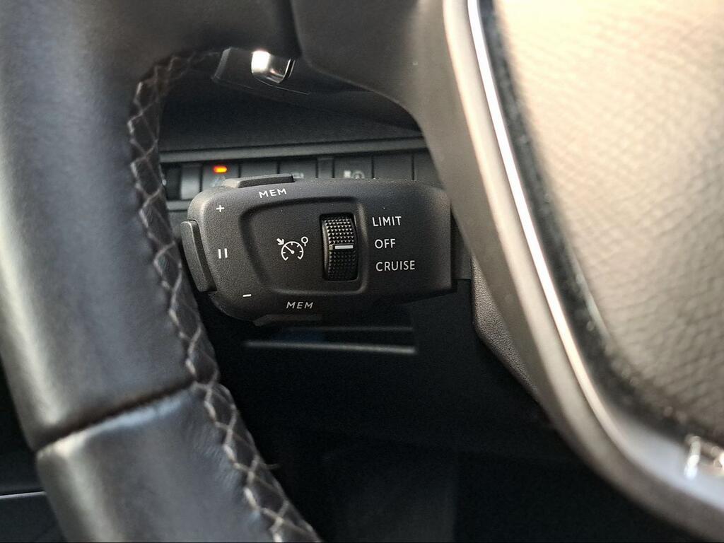 Peugeot 3008 Hybrid 225 e-EAT8 Allure Pack - Foto 1284