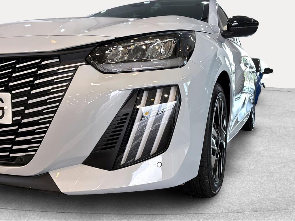 Peugeot 208 Allure HYBRID 110 eDCS6 - Foto 1392