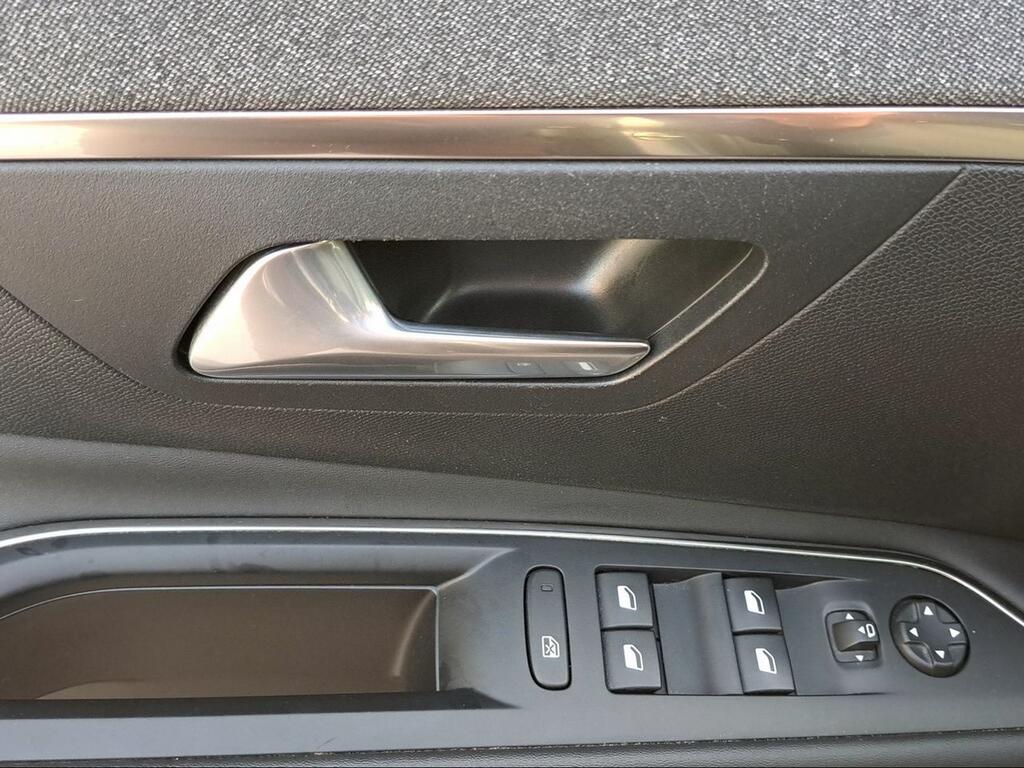 Peugeot 3008 Hybrid 225 e-EAT8 Allure Pack - Foto 1273