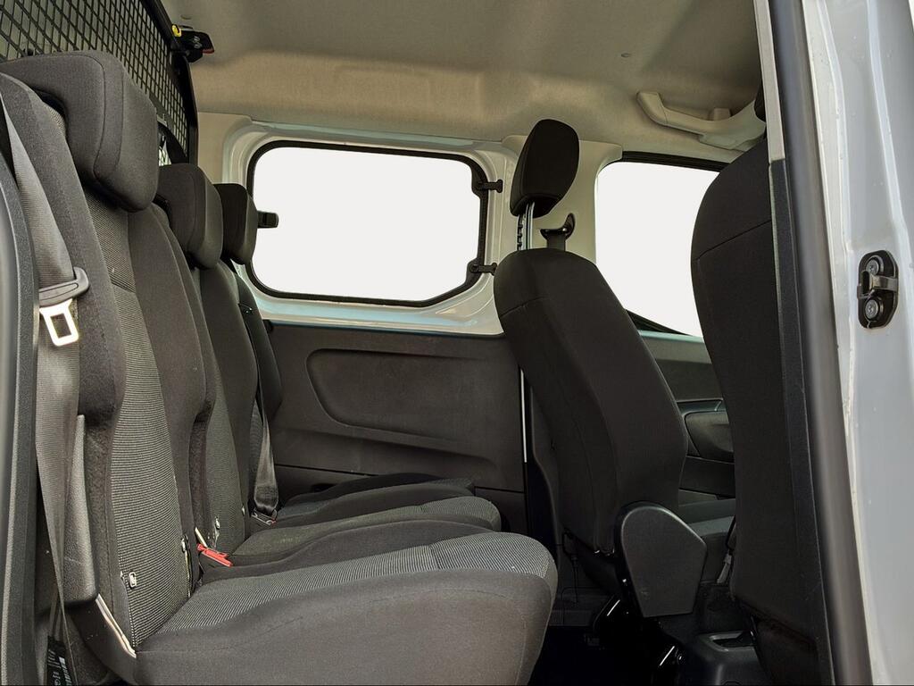 Peugeot Rifter Active Pack Business Standard BHDi 100 S&S Manual 6 Vel - Foto 814